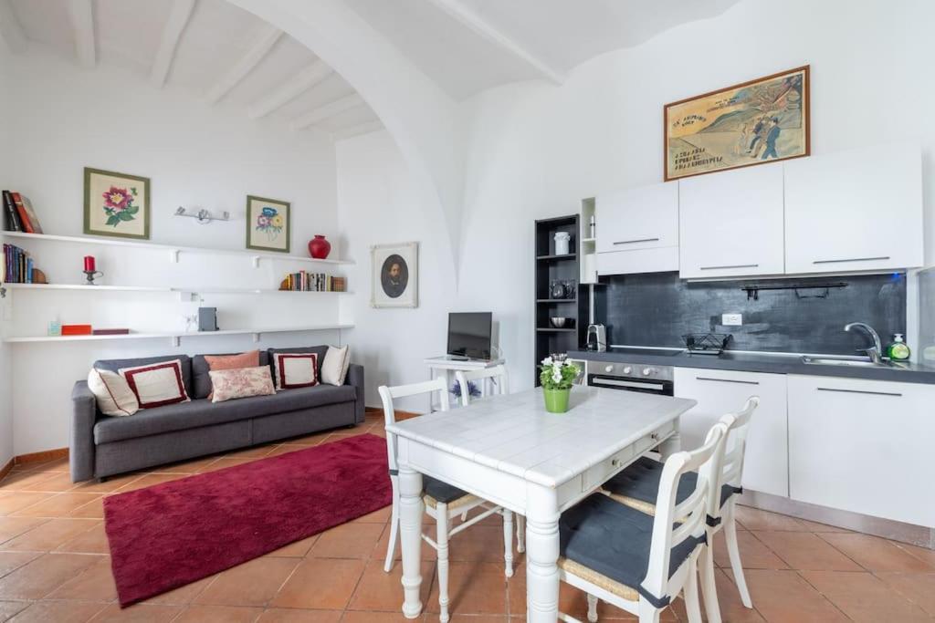 Colosseum Charming Apartment Rom Eksteriør billede