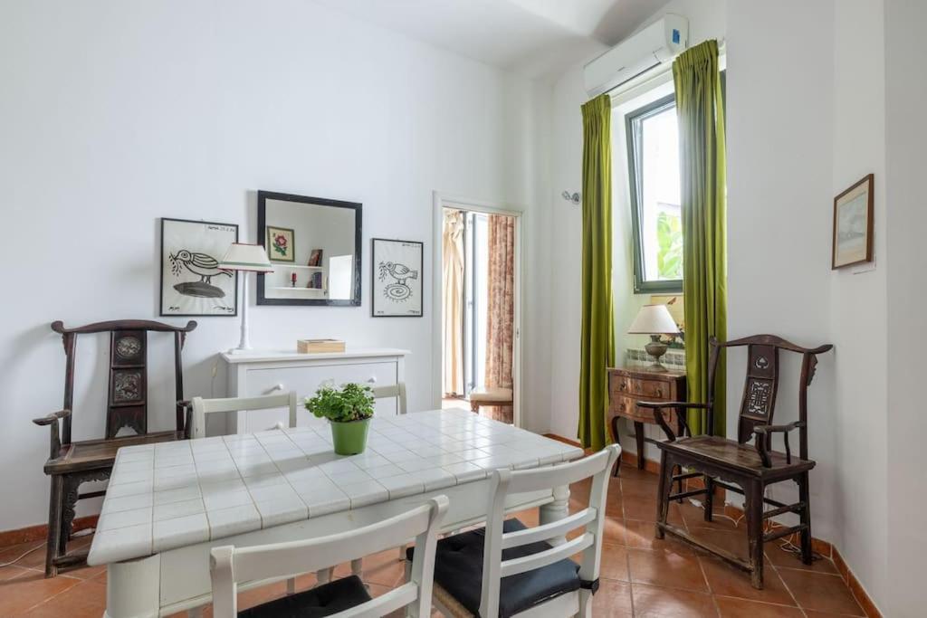 Colosseum Charming Apartment Rom Eksteriør billede